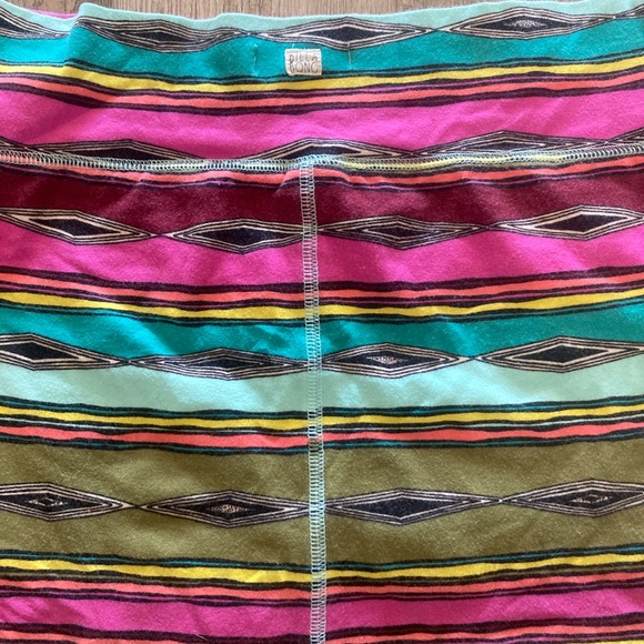 Billabong skirt Aztec print colorful - Picture 2 of 5